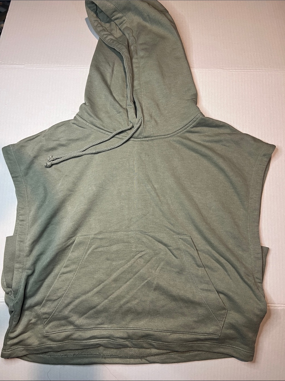Wome s Zara Olive Green sleeveless draw string Hoodie Top. ZARA